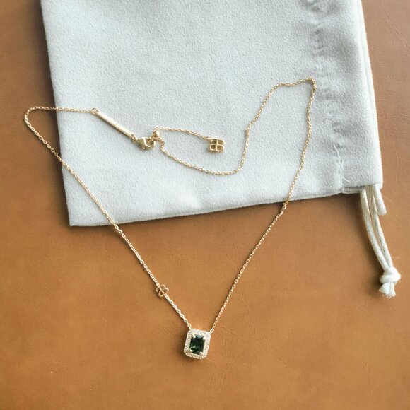 Alicia Bonnie Aurora Gold Green Crystal Necklace - Picture 3 of 4